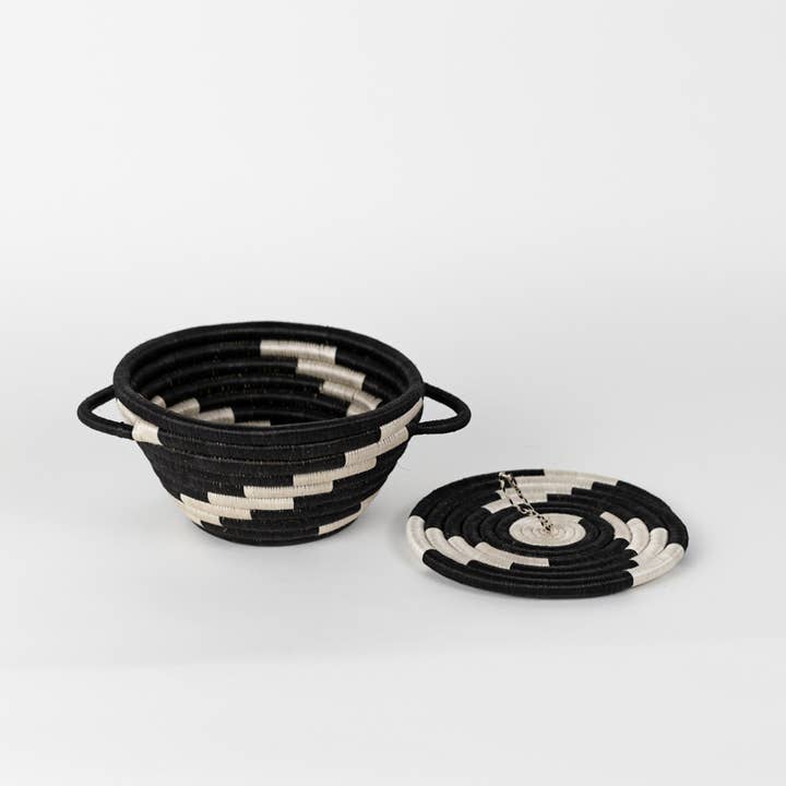 Azizi Life - Wholesale Decorative Plate/Dish/Bowl - Woven Pot with Lid3