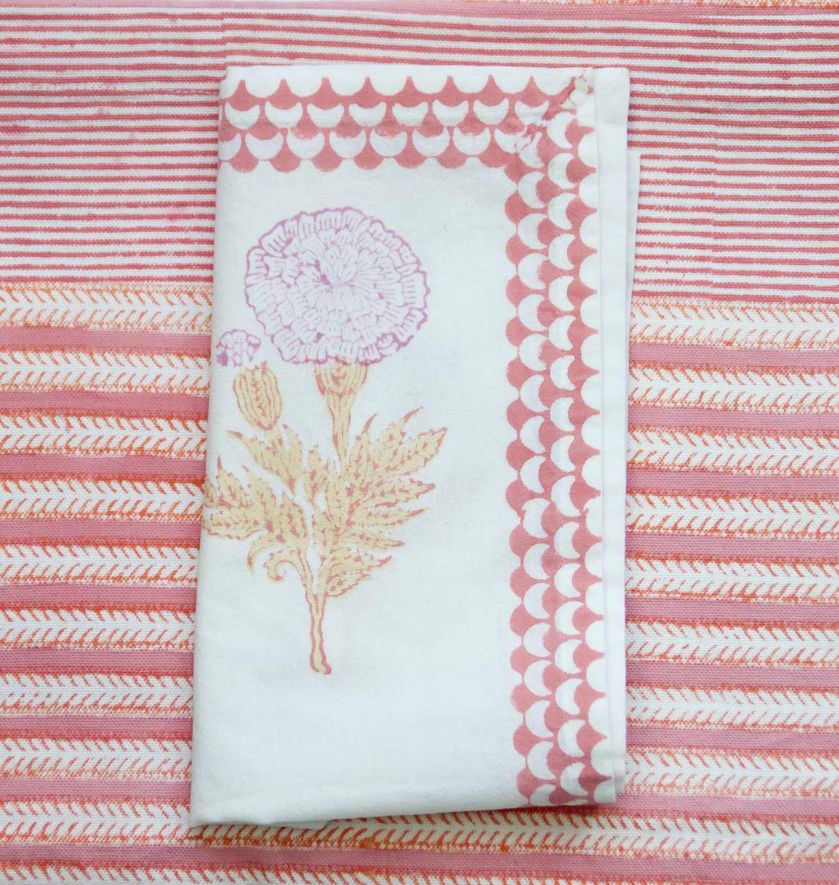Rozablue – wholesale Tablecloth – Handblockprinted tablecloth  XL Floral Coral 160 x 3406