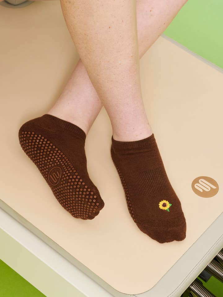Calzini Antiscivolo a Vita Bassa Classici - Campi di Girasoli per la vendita all'ingrosso da parte di MoveActive