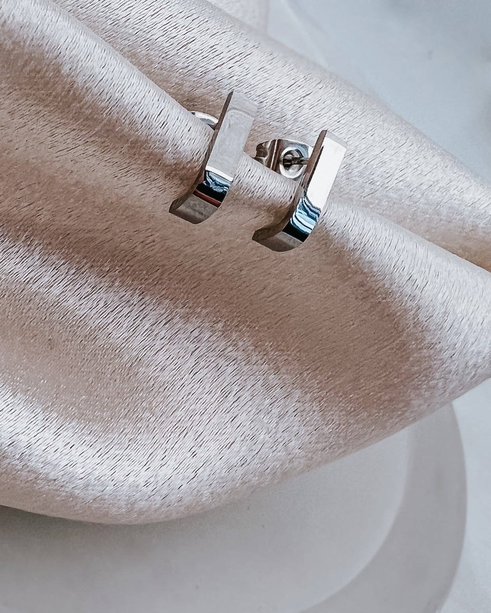 BELJOY – Engroshandel Ørestikkere – Epsie Ørestikker || Vælg Farve4