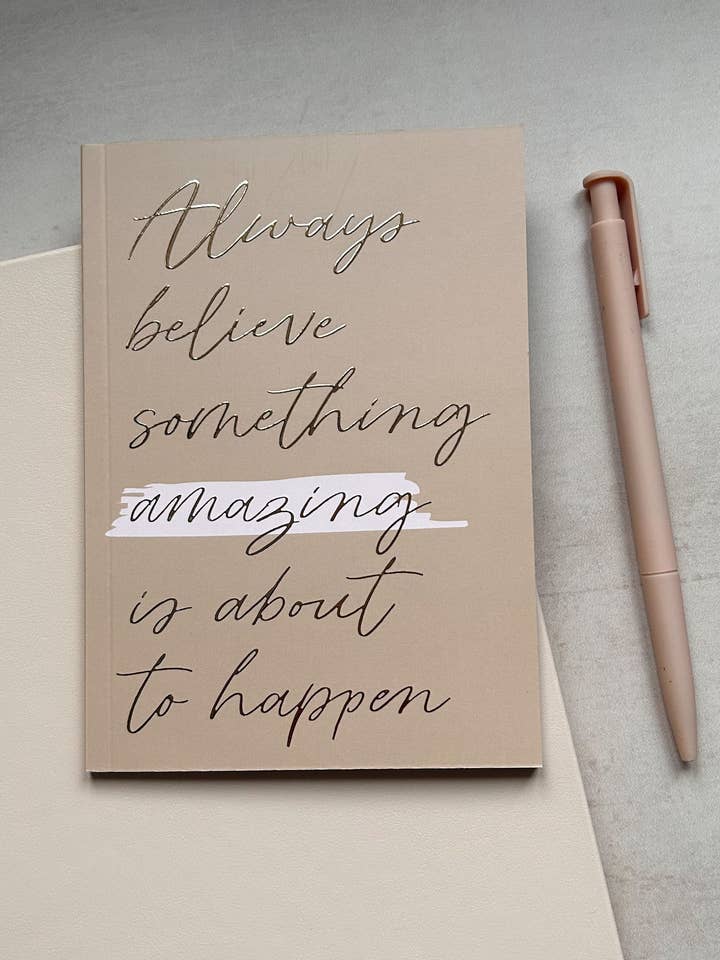 Caderno Pequeno com Folha de Ouro Pêssego Sempre Acredita por atacado de Três Paper Co