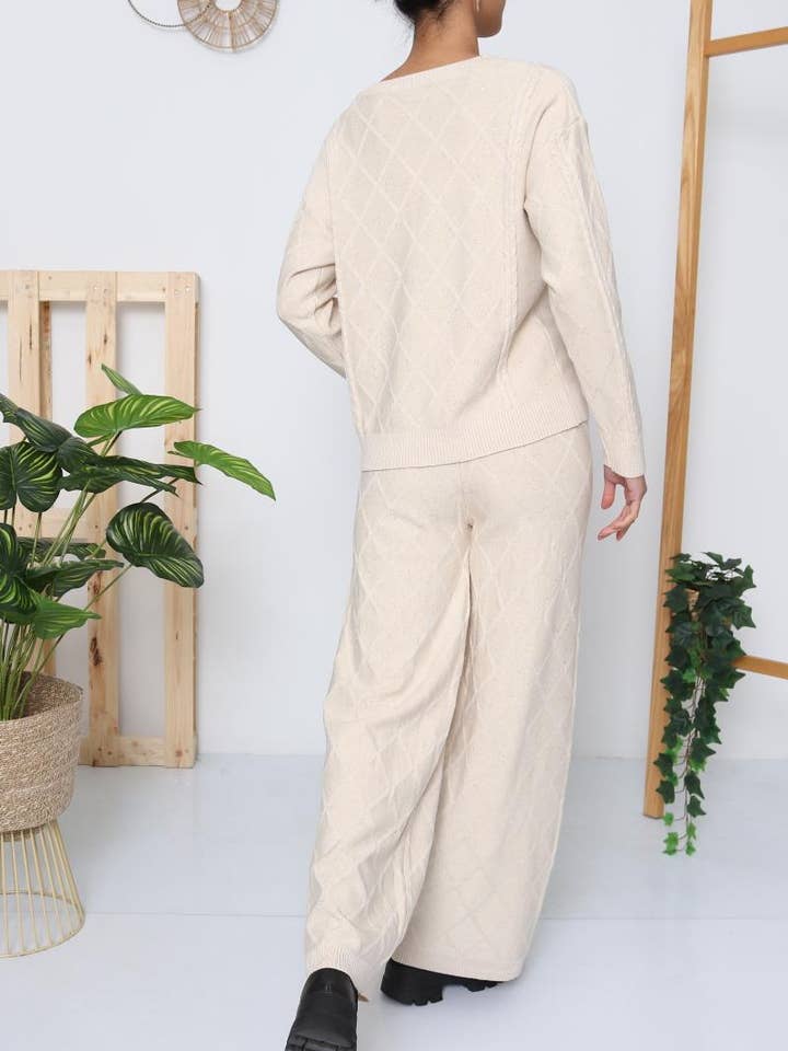 DIX-ONZE - Wholesale Top & Pant Set (NOT Loungewear) - Women's - Diamond Knit Set – Crew Neck Sweater & Wide-Leg Pants8