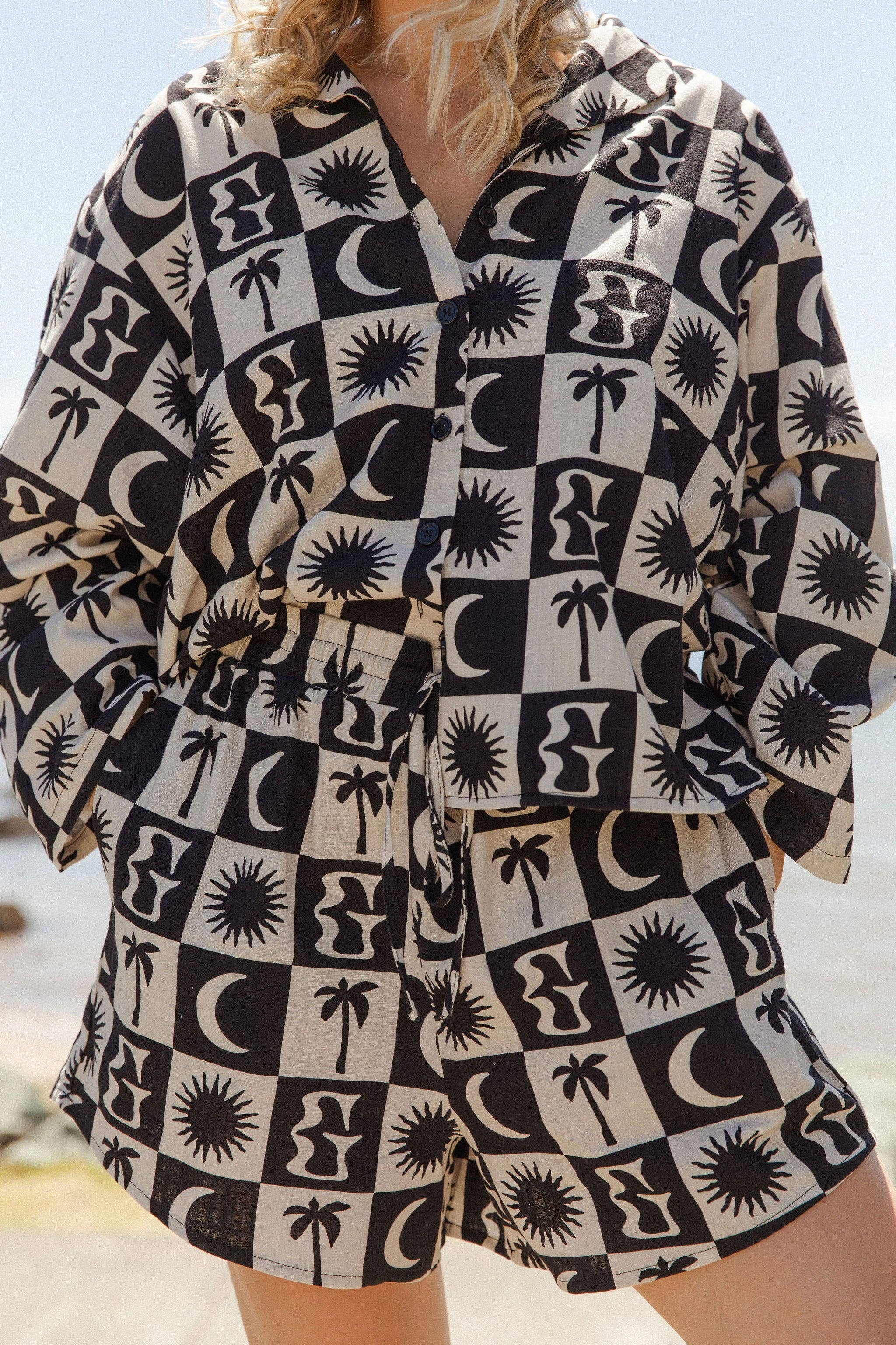 GOLDEN the label - Wholesale Lounge Set - Women's - ZANZIBAR LINEN SET1