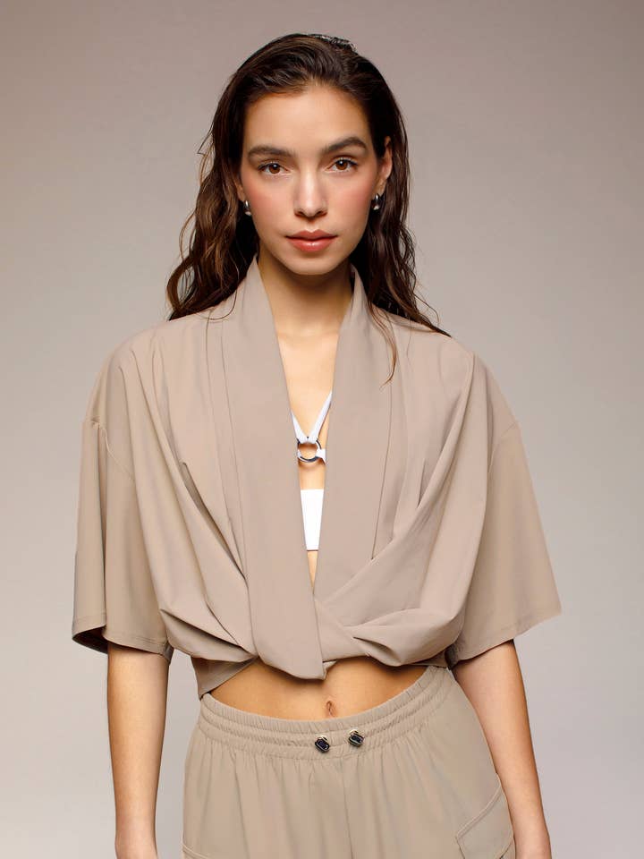 Cascata Topo por atacado de MICHI