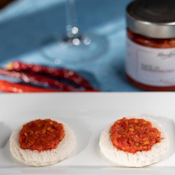 almasicily - Wholesale Hot Sauce - Hot Sicilian Chili Pepper Pate Jar 1 kg3