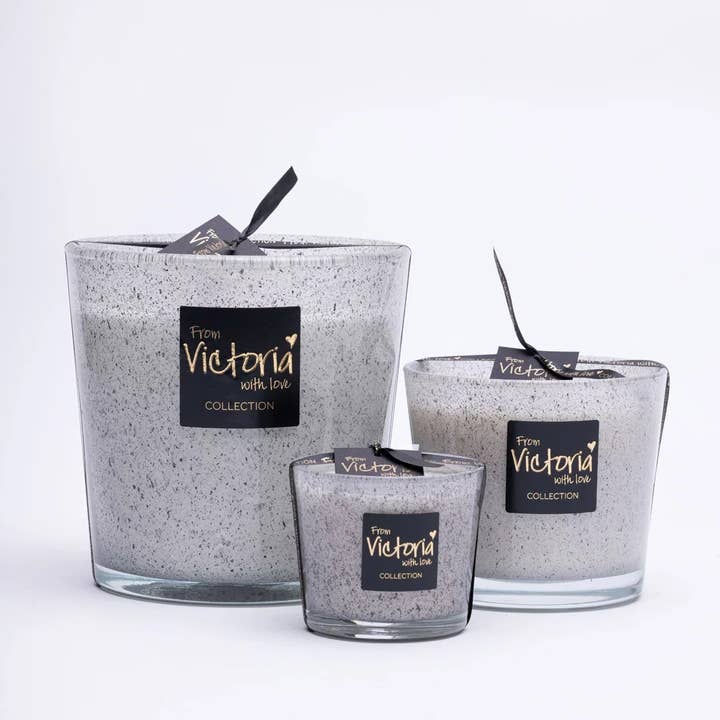 Bougie Décorative Parfumée de Design - Granite Grey pour la vente par VictoriaWithLove