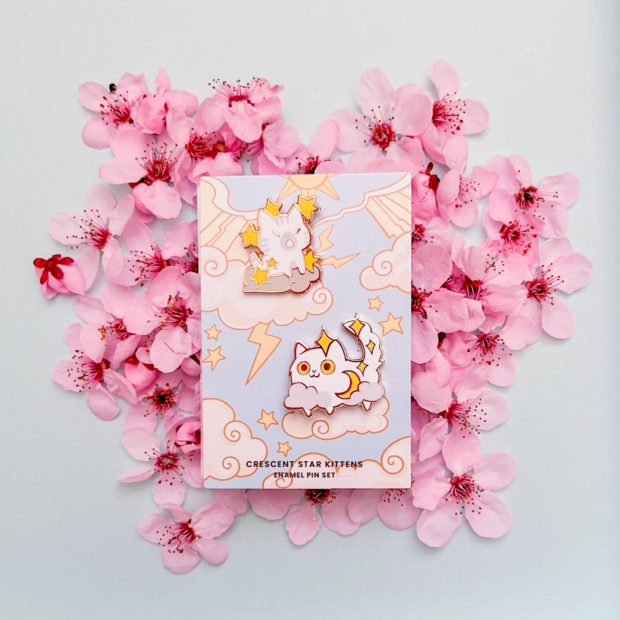 Thousand Skies - Wholesale Lapel Pin/Button - Enamel Pin - Crescent Star Kitties Pin Set1