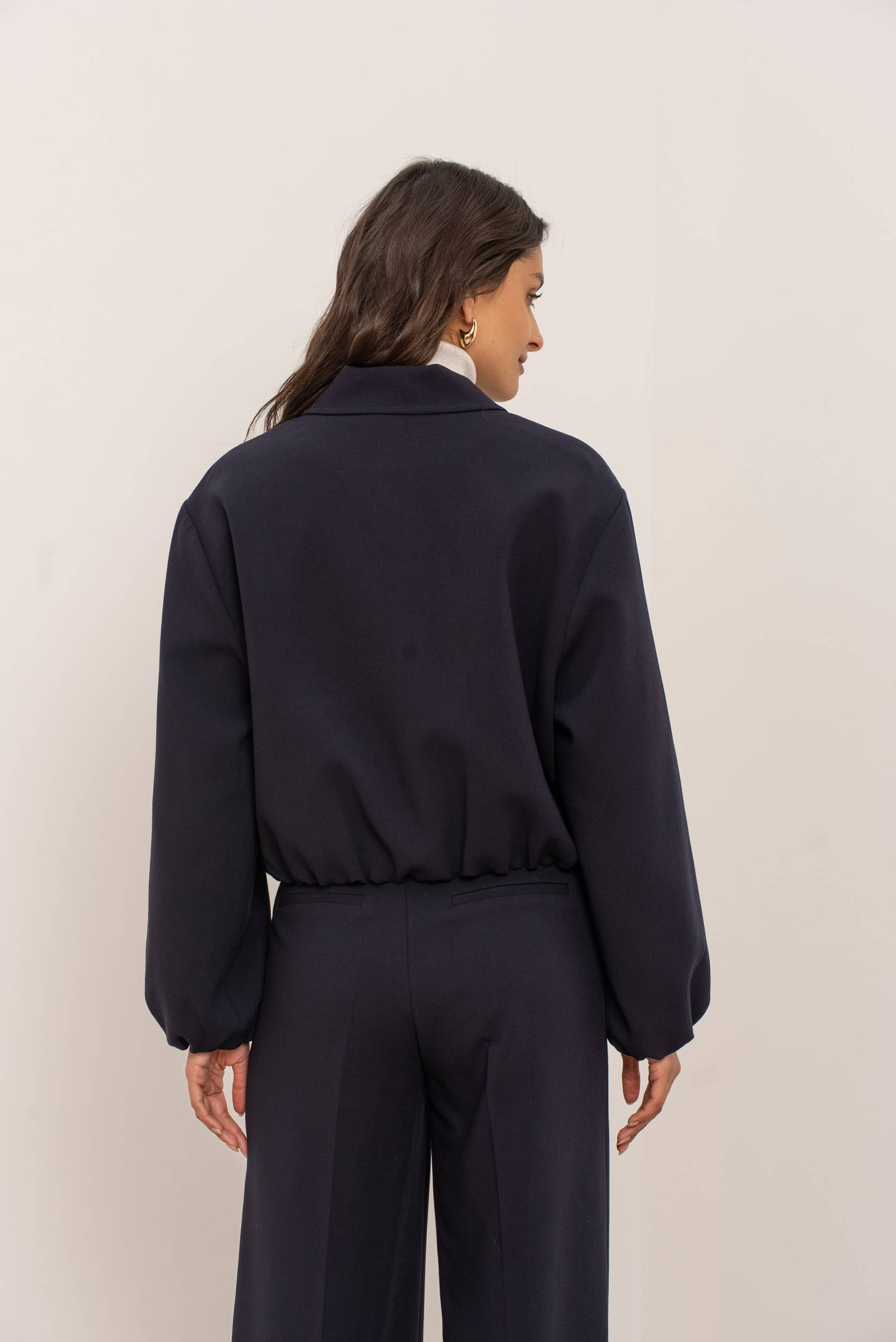 Attentif Paris - Wholesale Bomber Jacket - Women's - [Aura] Short zip-up bomber jacket with shirt collar43