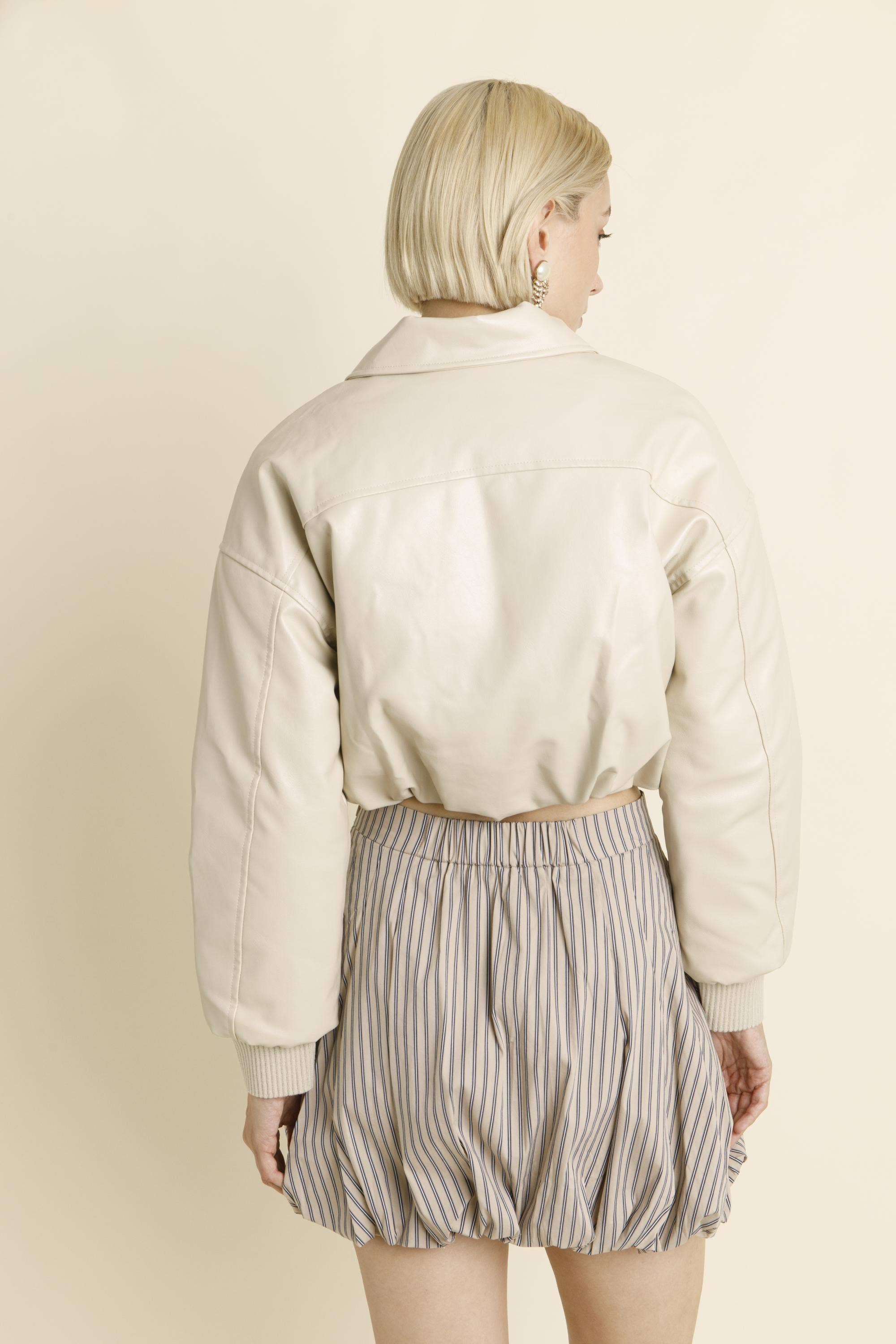 Aureum - Wholesale Bomber Jacket - Women's - AO1939 - PADDED CROPPED BOMBER JACKET6