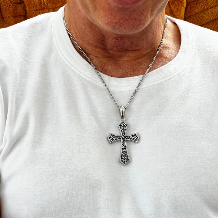 Cruz celta y cadena LGE para venta al por mayor de Midhaven Ltd - Tribal Steel