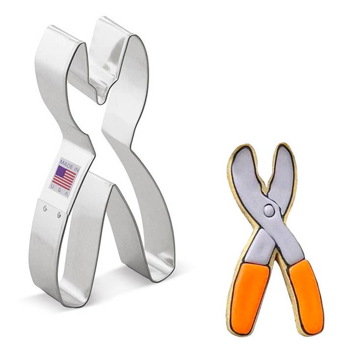 Pliers Cookie Cutter. (Bag of 1 Dozen) for wholesale by Ann Clark