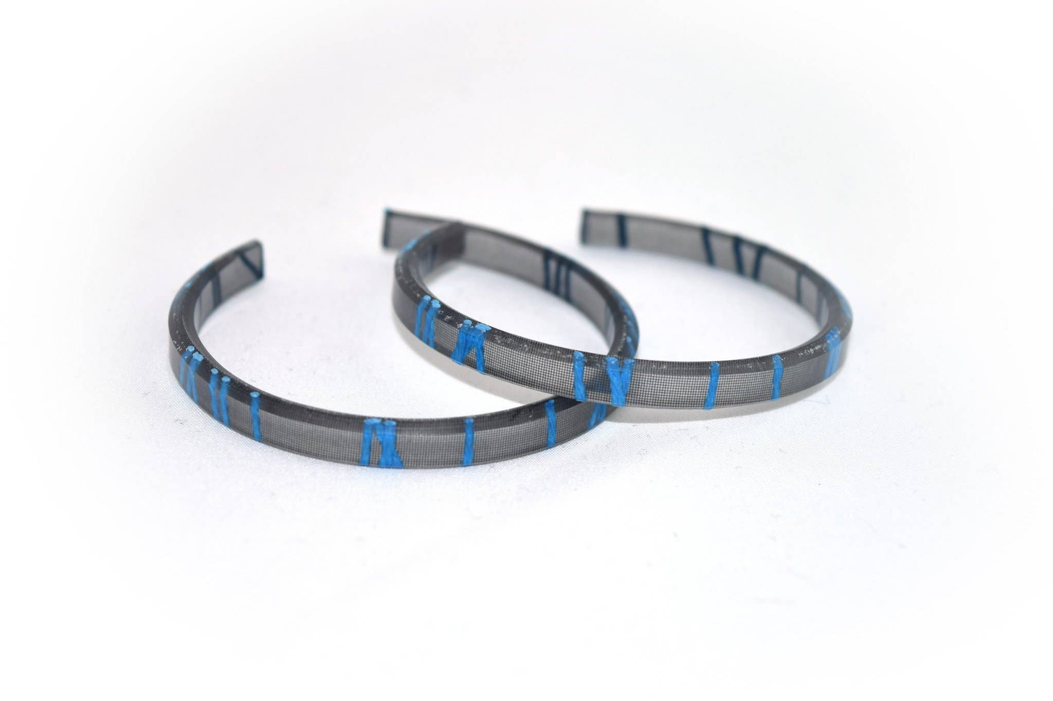 dconstruct - Wholesale Cuff Bracelet - Ecoresin Bangles - Skinny40