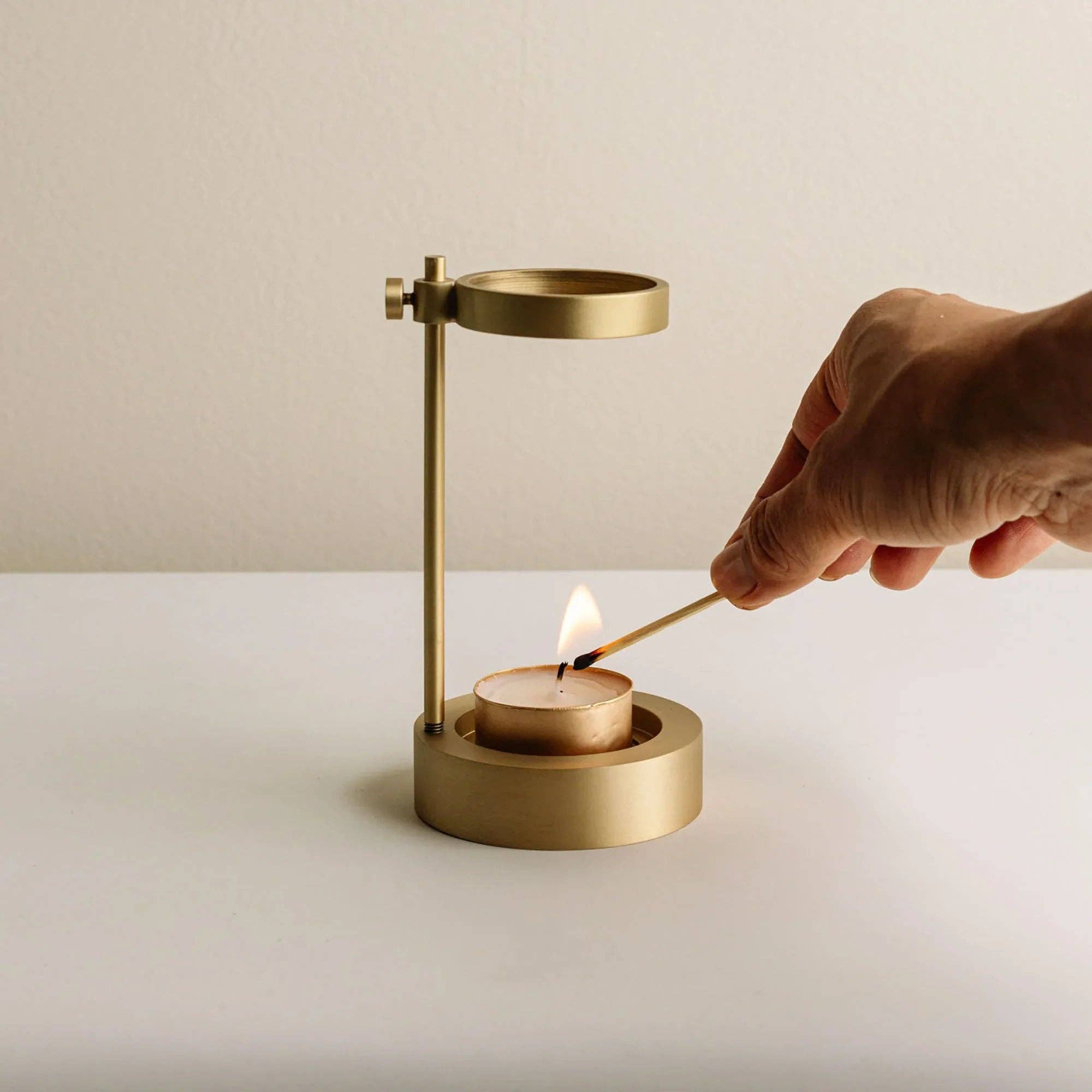 Cedar and Myrrh - Vente Porte-encens - Brûleur d'encens en résine en laiton2