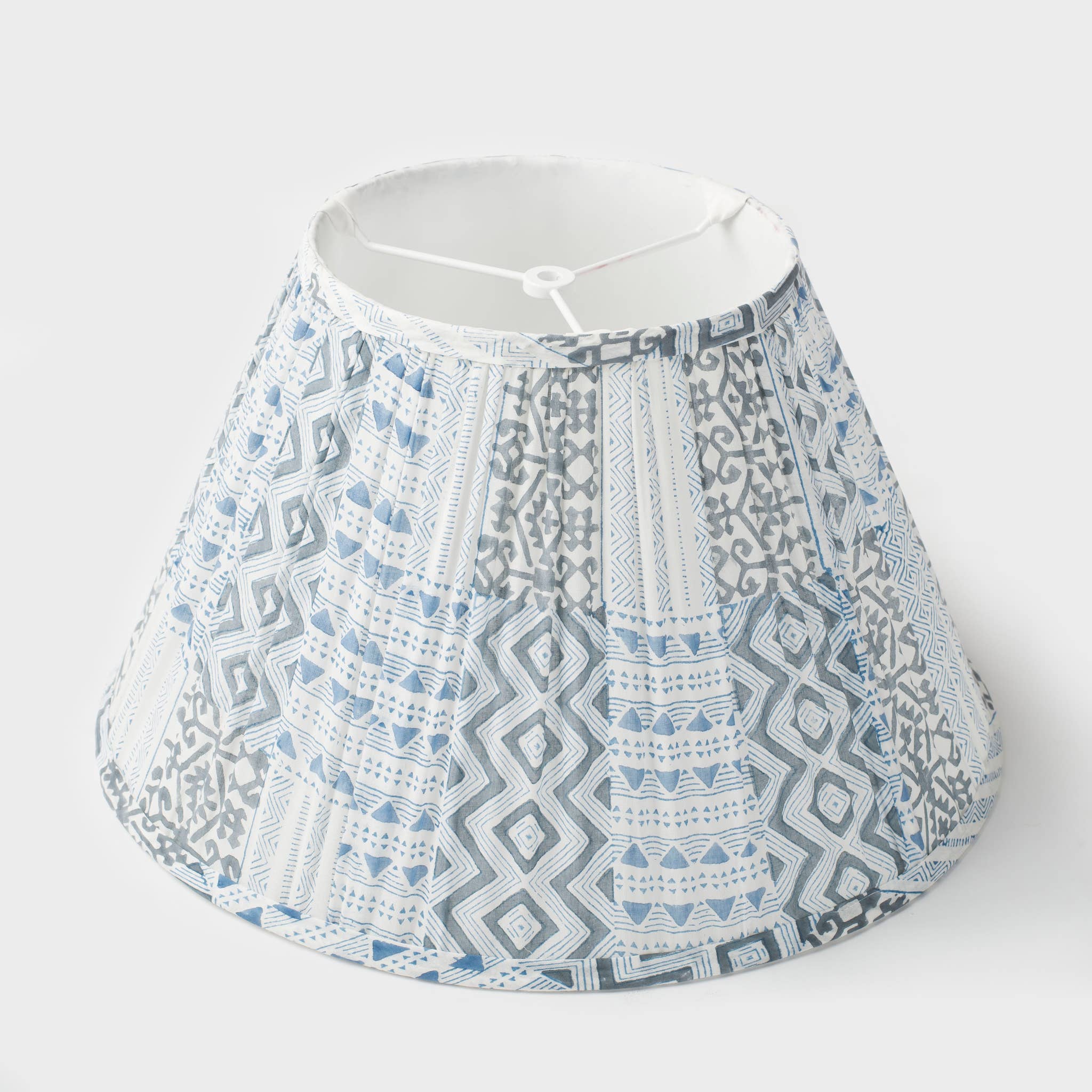 Mela Artisans - Wholesale Lamp Shade - Palewave Pattern Lamp Shades6