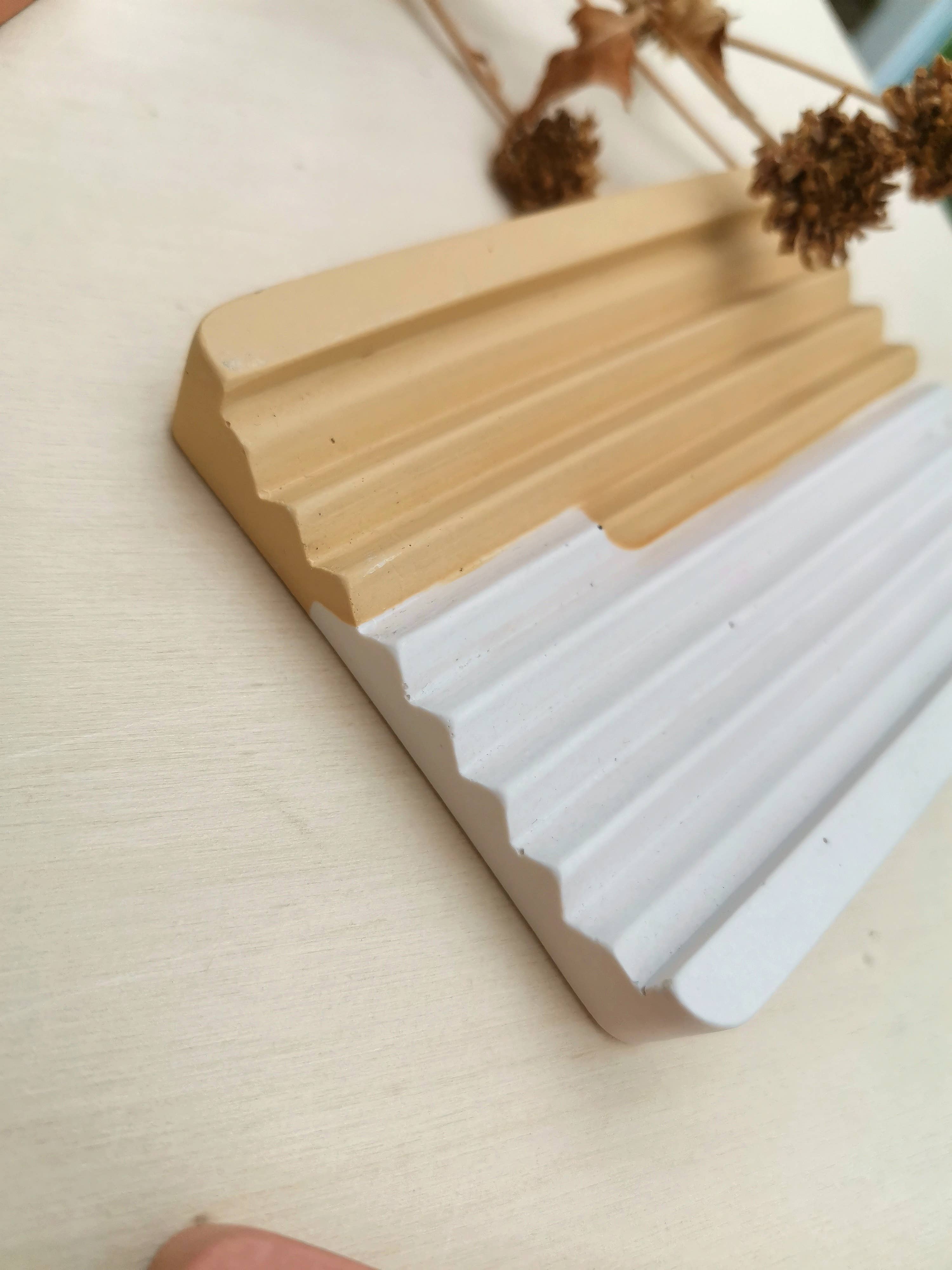 Vinci dEco – Engroshandel Sæbeskål til bad – Sæbeholder i akryl og gips i nude farver6