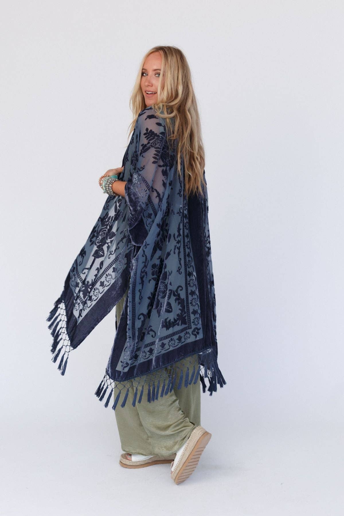 Three Bird Nest - Wholesale Kimono - Women's - Winter Favorite: Crushin' On You Velvet Kimono - Navy Blue6