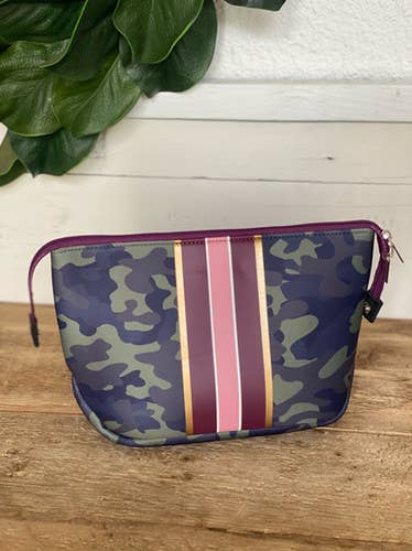 TAYLOR GRAY - Wholesale Makeup/Cosmetic Bag - The Carroll Small Neoprene Makeup Bag | shoptaylorgray1