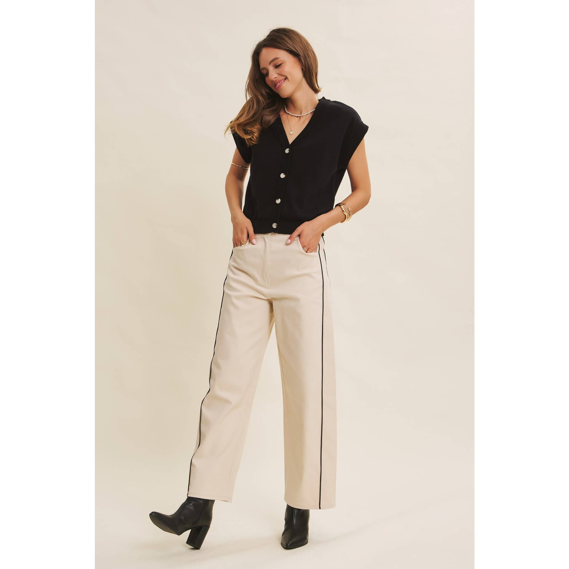 in february - Wholesale Pants - Women's - CLASSIC MEETS ELEVATED CAUSUAL PIPED TWILL BARREL-LEG PANTS33