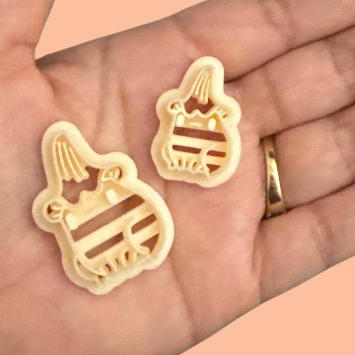 Juego de cortadores de arcilla polimérica Cottage core #8 para venta al por mayor de Roussell Prints and Demand LLC