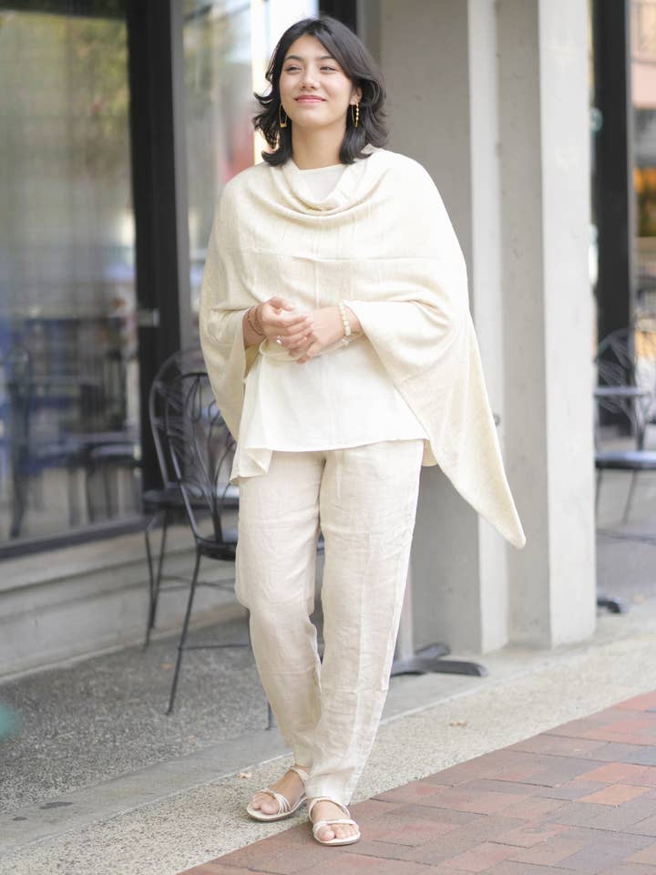 Cashmere Poncho Ivory for wholesale on Faire4