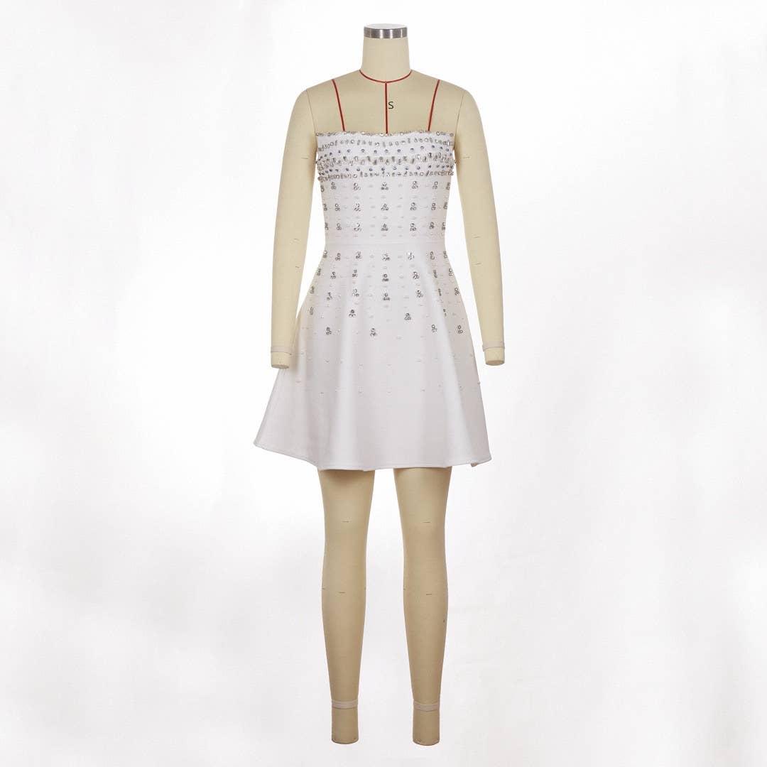 Productseeker - Venta al por mayor Vestido - Mujer - Vestido bandage elegante y chic con tirantes DR596 y adornos de pedrería2