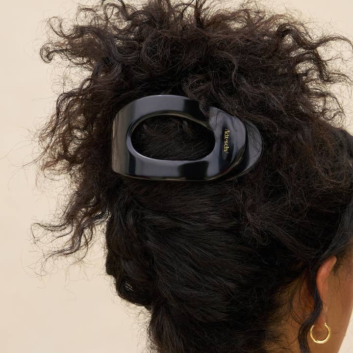 KITSCH - Wholesale Hair Clip - Women's - Black Flat Cloud Clip - Large1