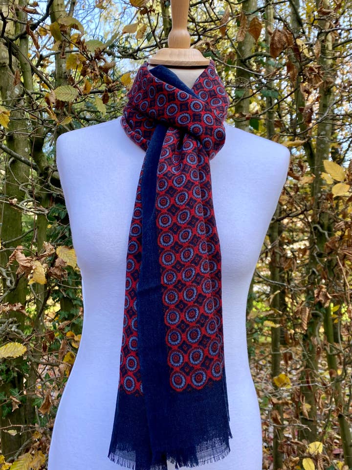 FOULARD PALAZZO SW - 90% LAINE / 10% SOIE pour la vente par DIWALI PARIS