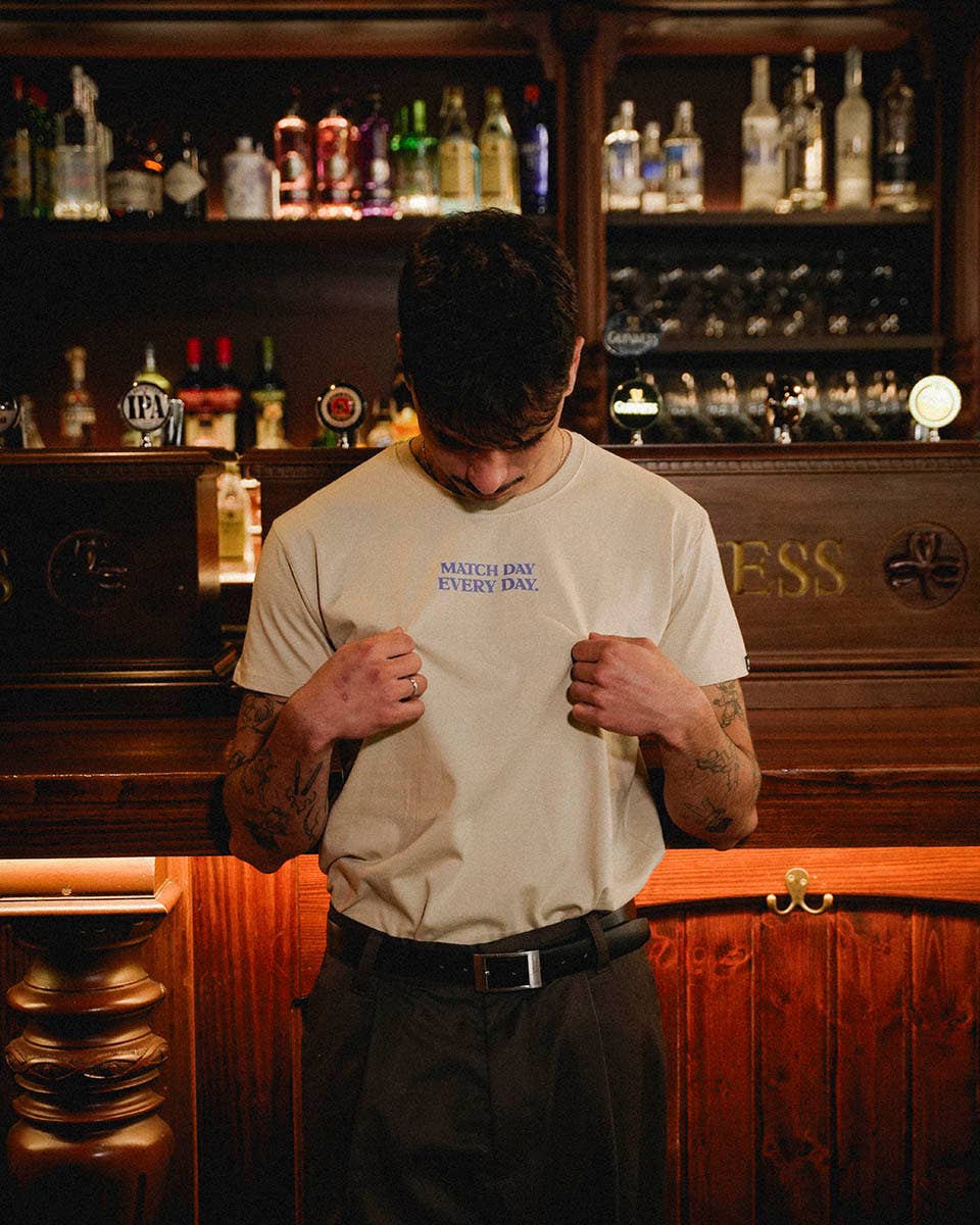 GAMBEA - Vente T-shirt – unisexe - T-shirt Matchday Barna en coton parfait3