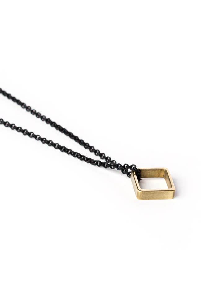 Mässing Square halsband på svart kedja för wholesale av Collarbone Jewelry