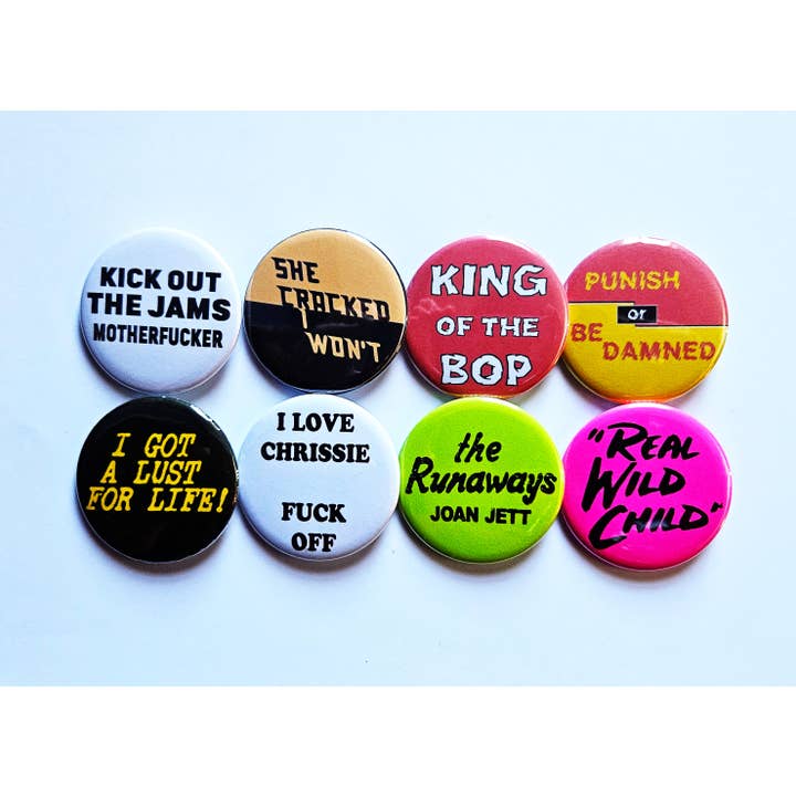 Classici Bottoni, Magneti e Apribottiglie Punk Rock. Set 09 per la vendita all'ingrosso da parte di Flip The Record