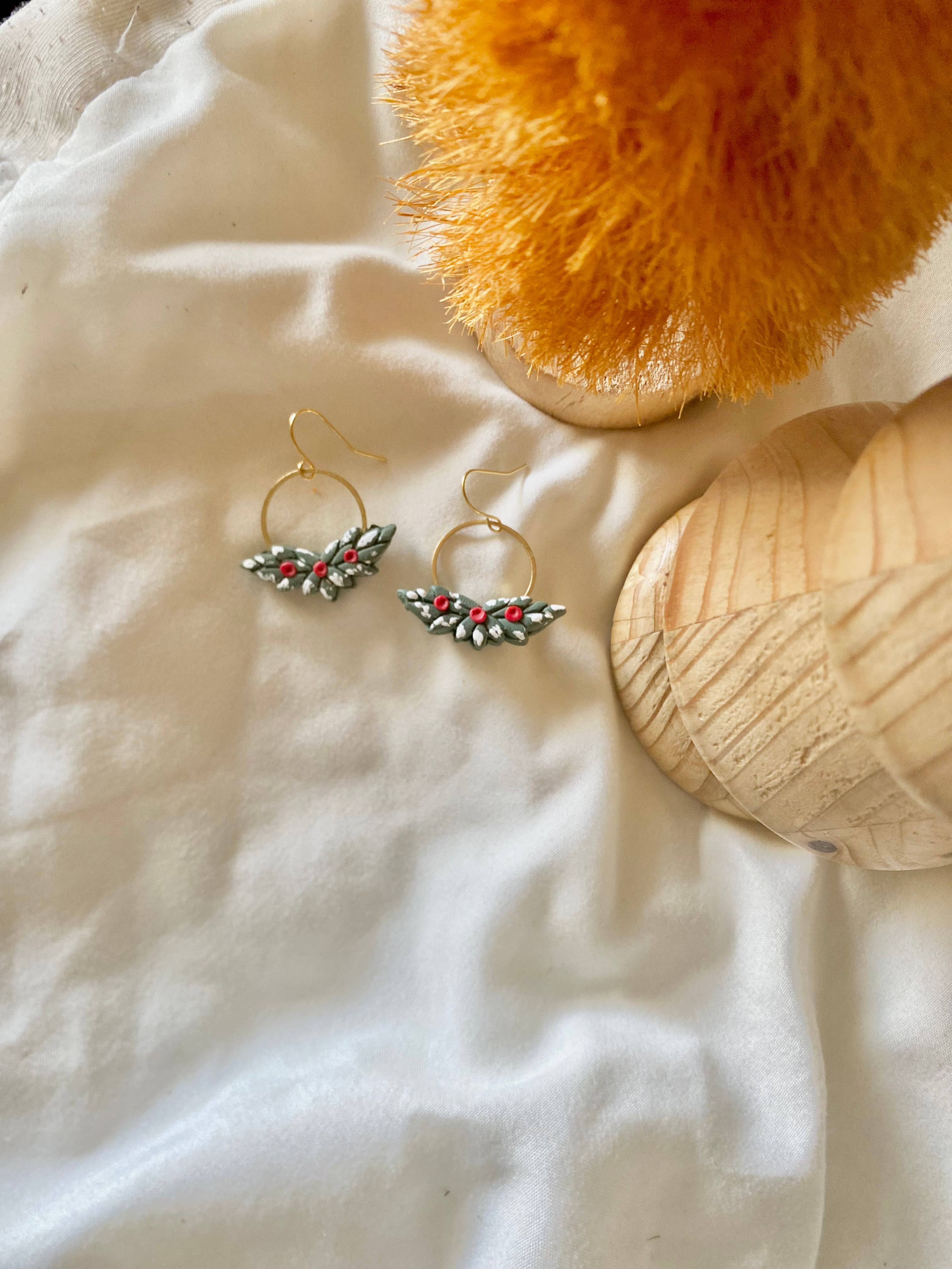 Terra Made – Engroshandel Hængeøreringe og creoløreringe – lækre kransdinglende øreringe 2