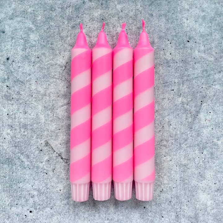 Dip Dye Kerzen | Swirl neonpink-rosa | 4er Set für den Großhandel von Wolkenreich