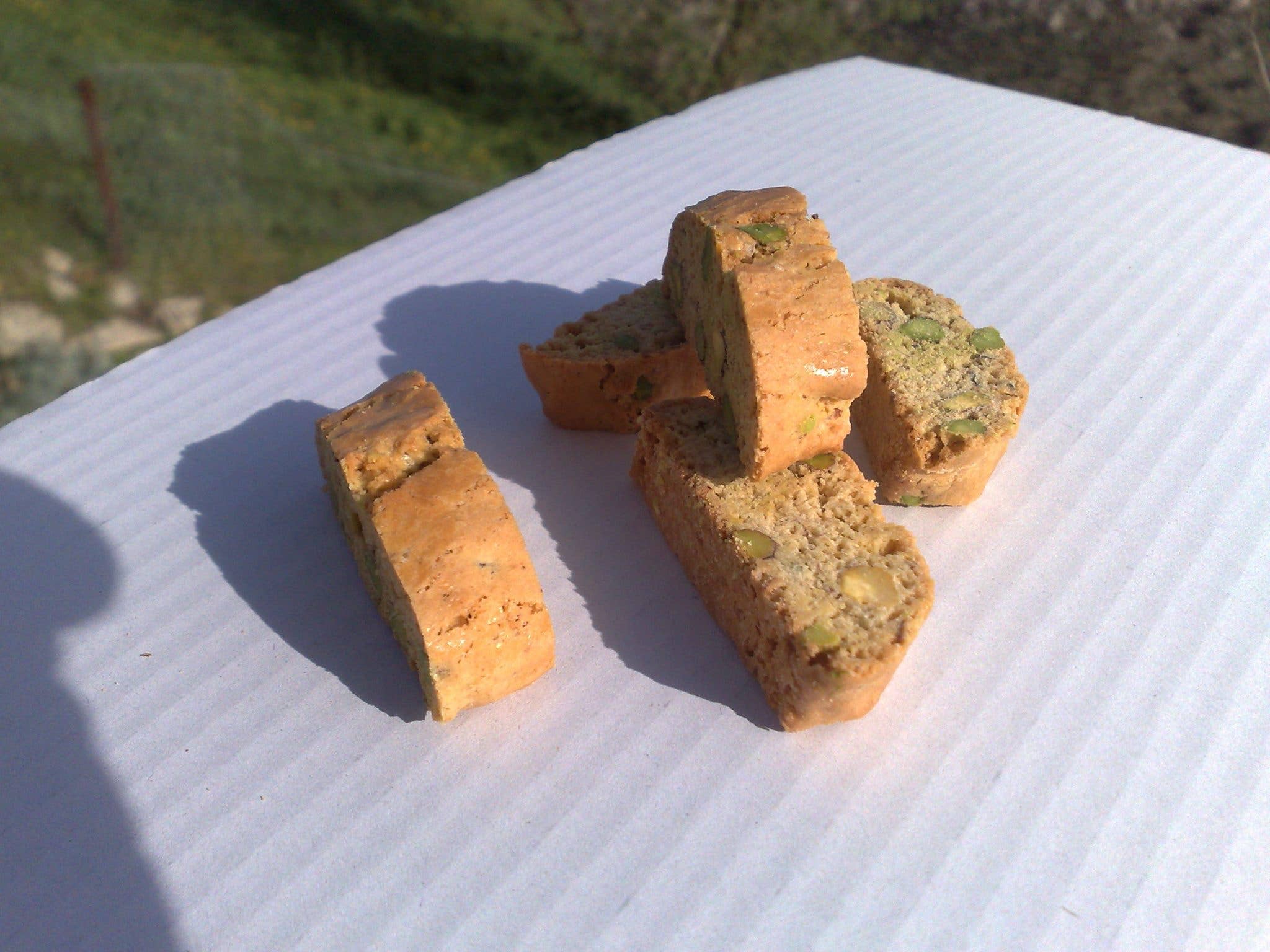 AIDA di Giangreco – Großhandel Cookie – Cantuccini mit Mandeln und Pistazien – 200-g-Box1