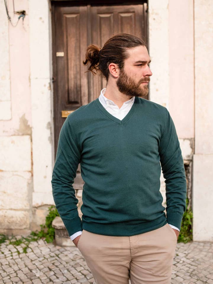 V Neck Sweater Green for wholesale by ARMAZÉM DAS MALHAS