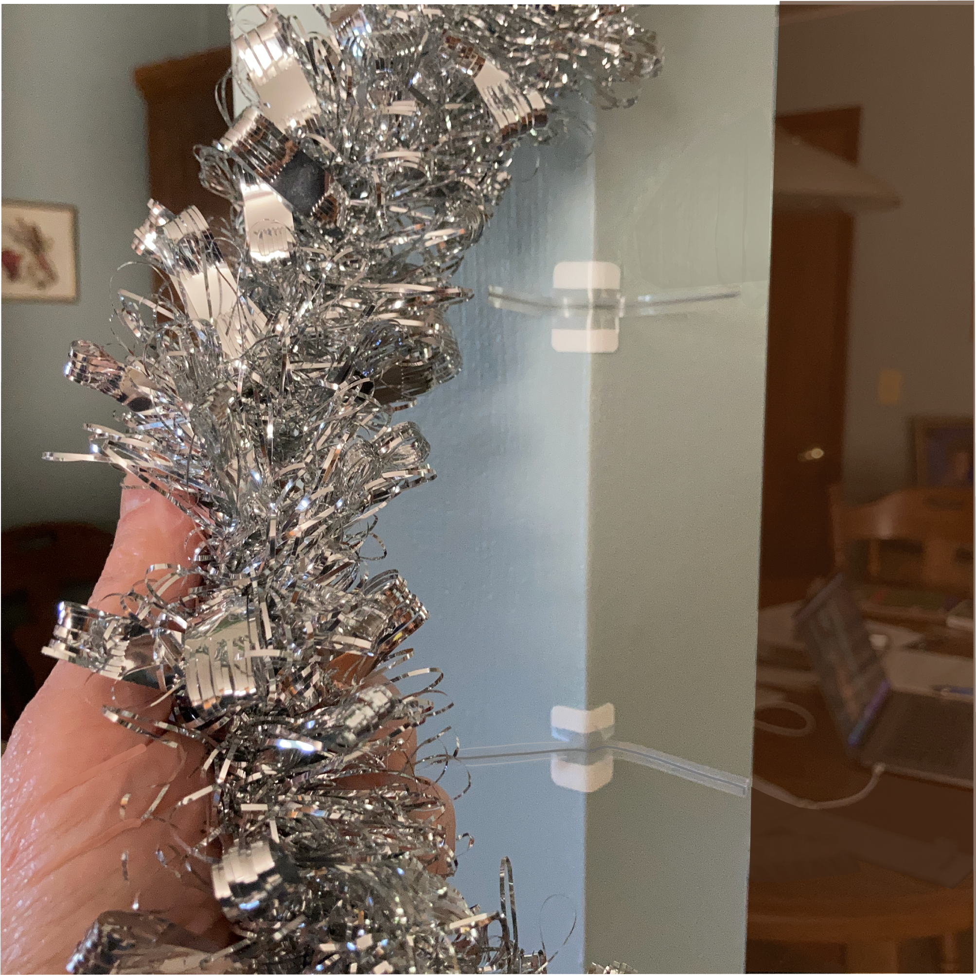 DecoTies - Wholesale Christmas Decoration - DecoTies® Fasteners  For Garland and Light Strings, 24 pack3