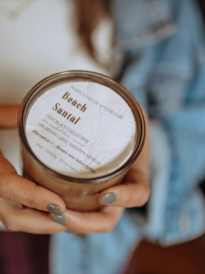 Recycled Glass 10 oz Coconut Soy Candle for wholesale by Marie’s Green Apothecary