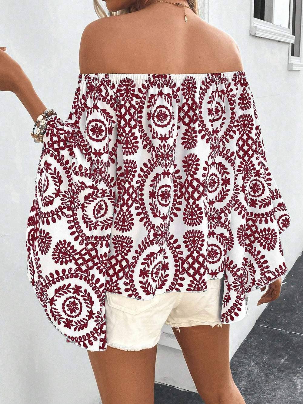 Queen Fashion – wholesale Blouse – Women’s – shoulder blouse with plant print and flare sleeves21