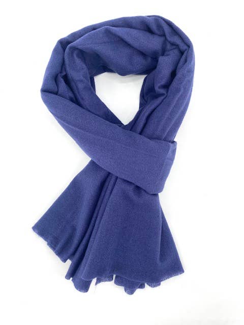 Maison Unik Accessoires - Wholesale Scarf - Unisex - Unisex cashmere-touch scarf – Softness and elegance7