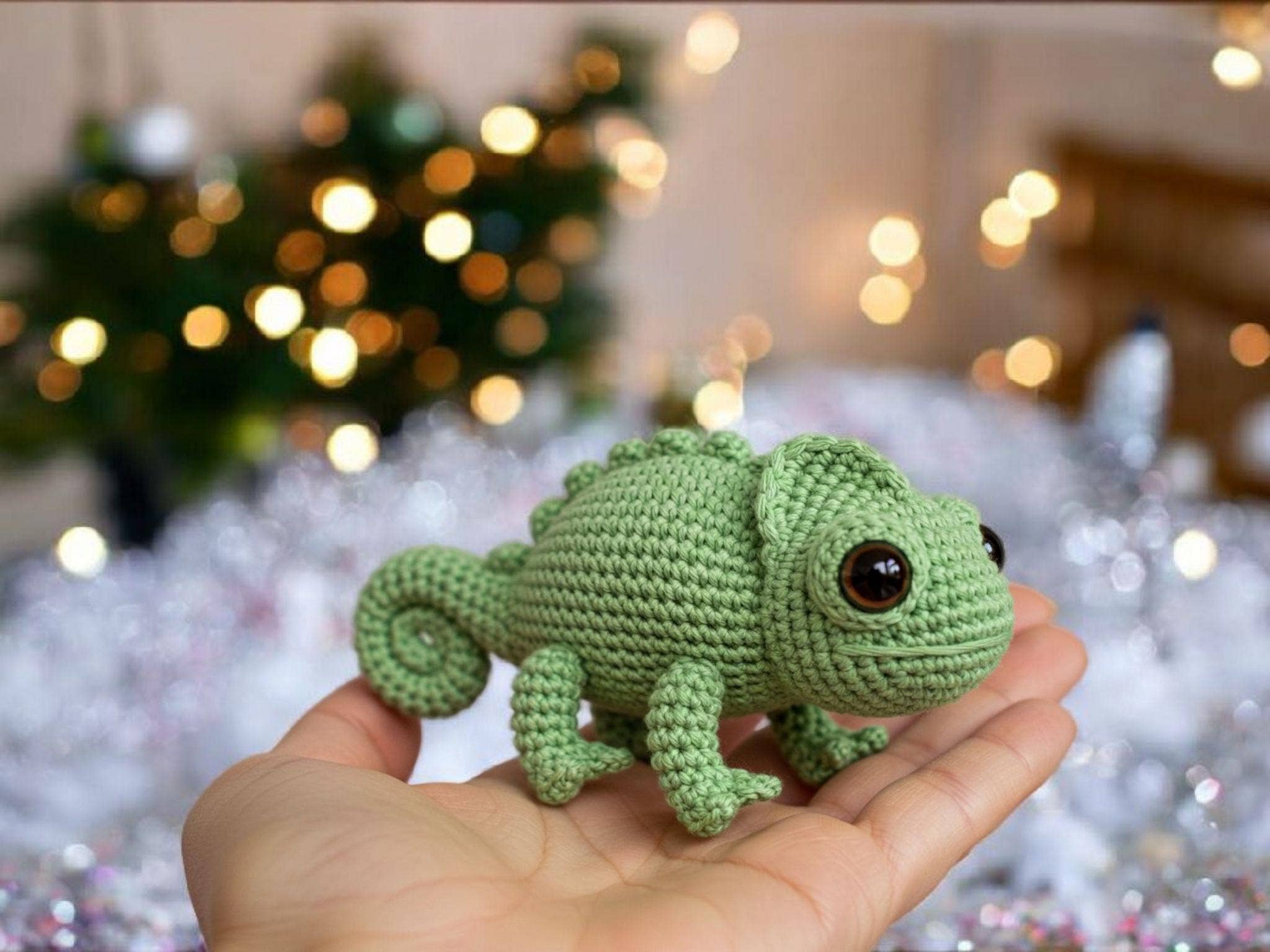 TOMOPOD LLC – wholesale Stuffed/plush toy – Kids & baby – Chameleon Amigurumi Crochet, Cute Lizard Toy, Little Gecko3