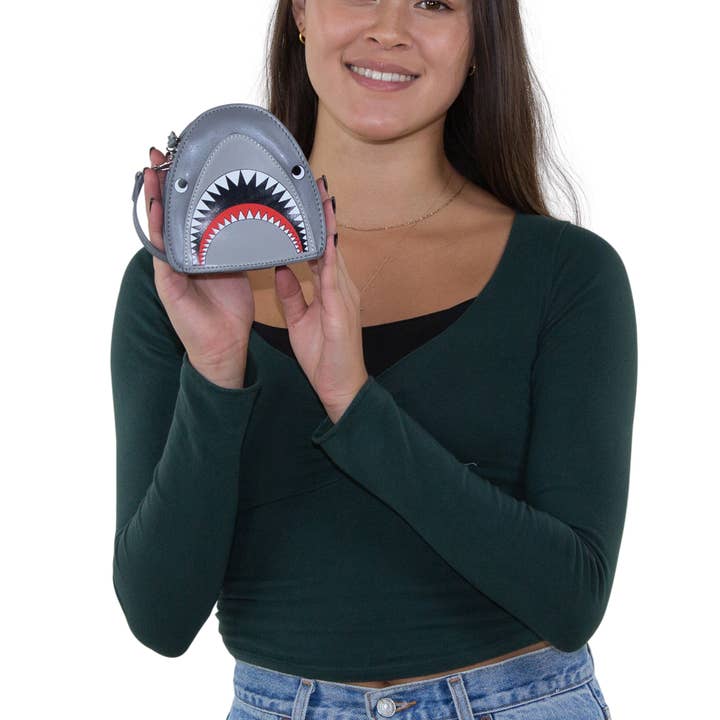 COMECO INC - Wholesale Wallet - Women's - Scary Shark Wristlet with Chained Bloody Hand in Vinyl Material3