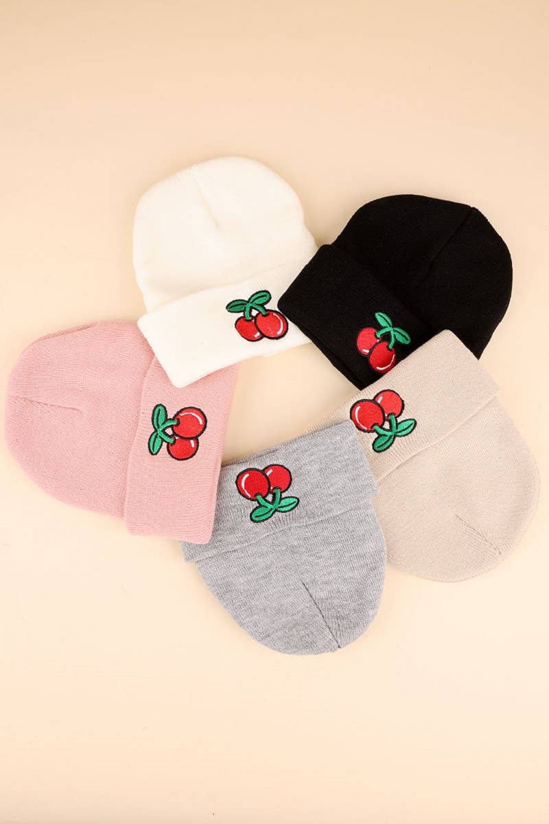 42POPS - Vendita all'ingrosso Berretto - Donna - Berretti con Toppa / Berretti a Tinta Unita1