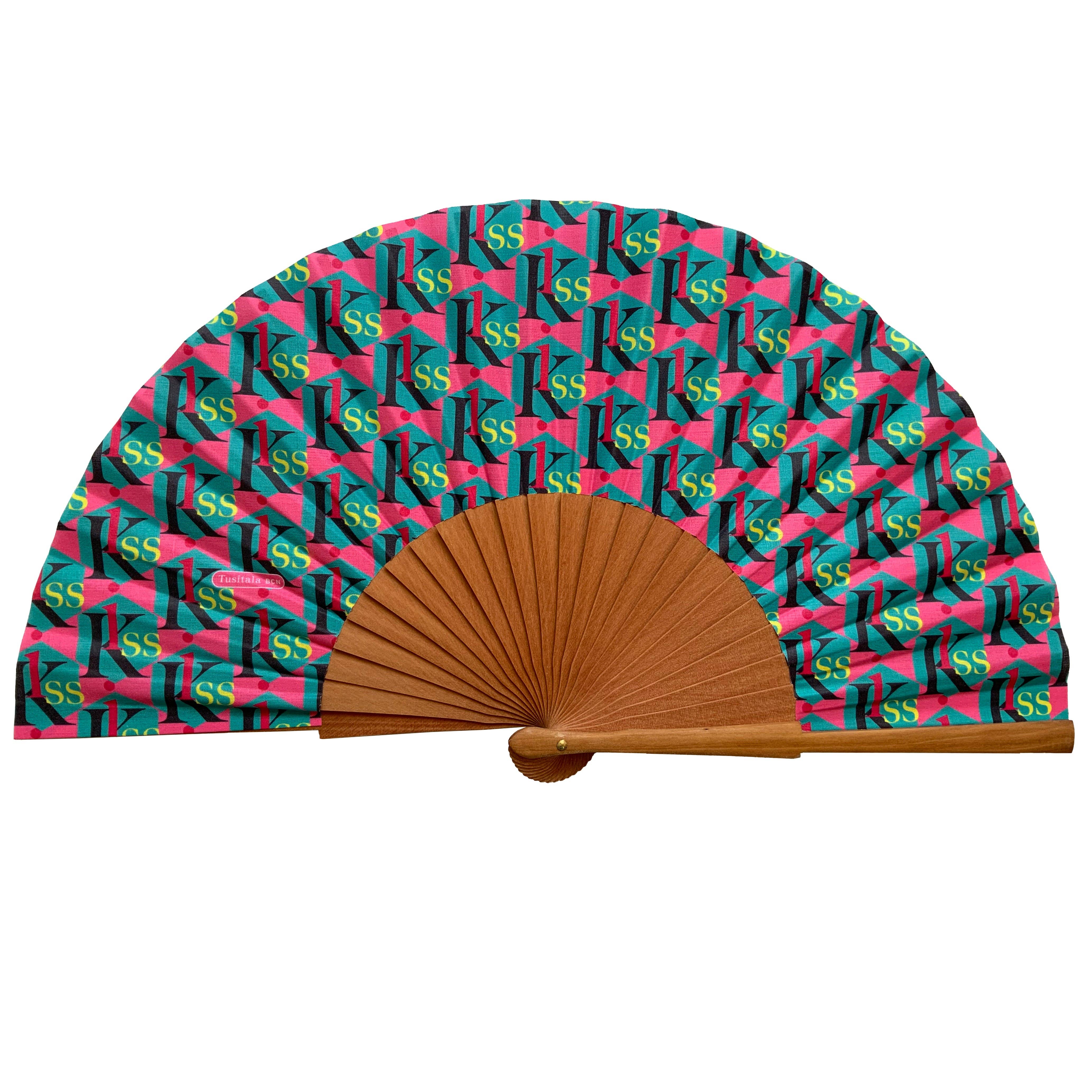 Tusitala Barcelona - Wholesale Handheld Folding Fan - Kiss Fan - Made of Wood and Cotton0