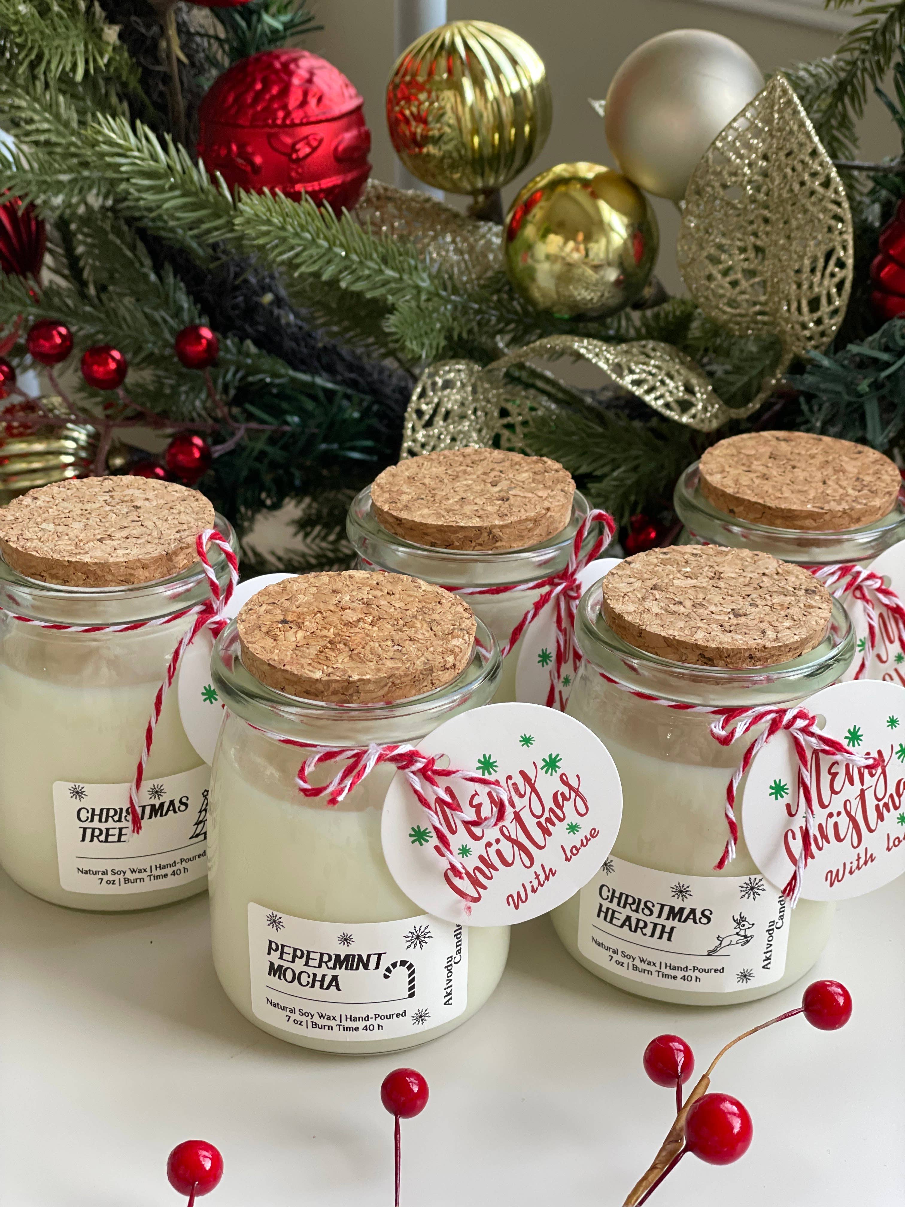 Akivodu Candles - Wholesale Jar/Filled Candle - Happy Christmas Candle in Glass Jar 7 oz Holiday Scents