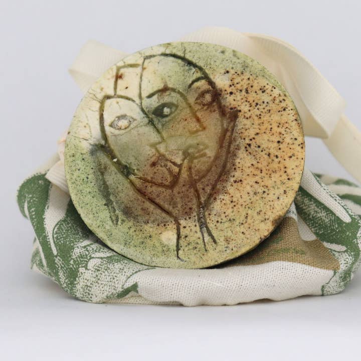 Louloudi Skincare - Wholesale Facial cleanser - Massaging Facial Bar: Sensitive Skin Soap Bar1