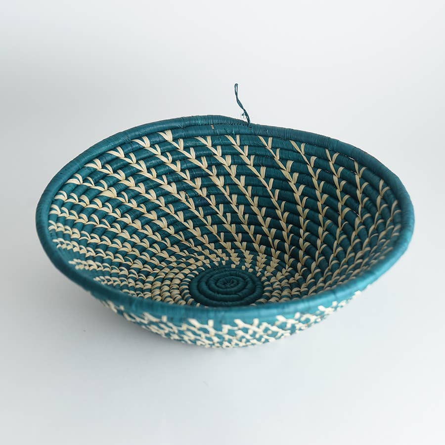 Project Have Hope - Wholesale Basket - Medium Raffia Basket14