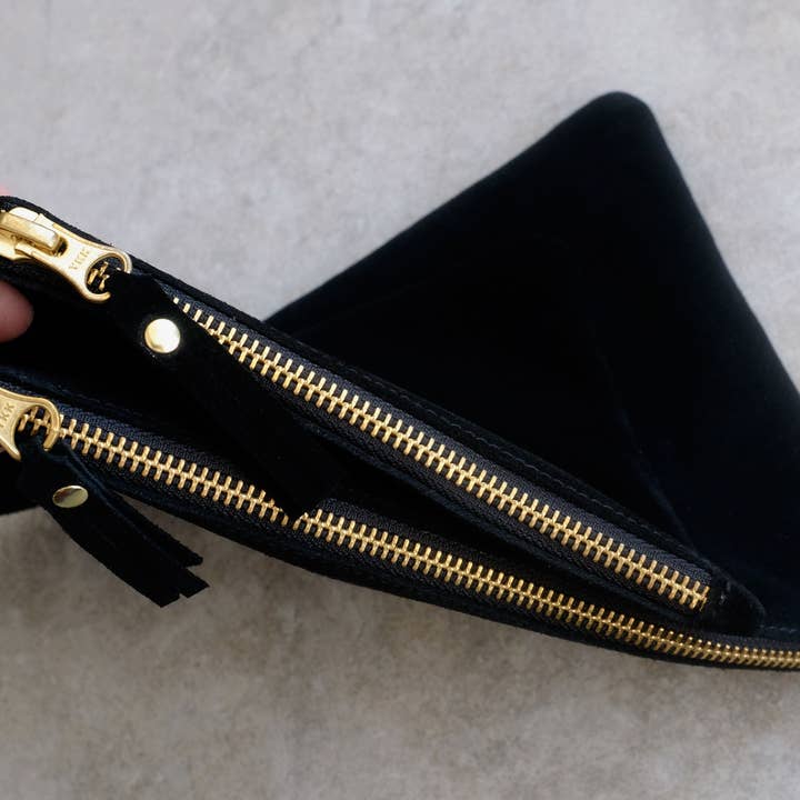 shh manufaktur – wholesale Pouch – Women’s – Suede Zipper Pouch Pouch Black
