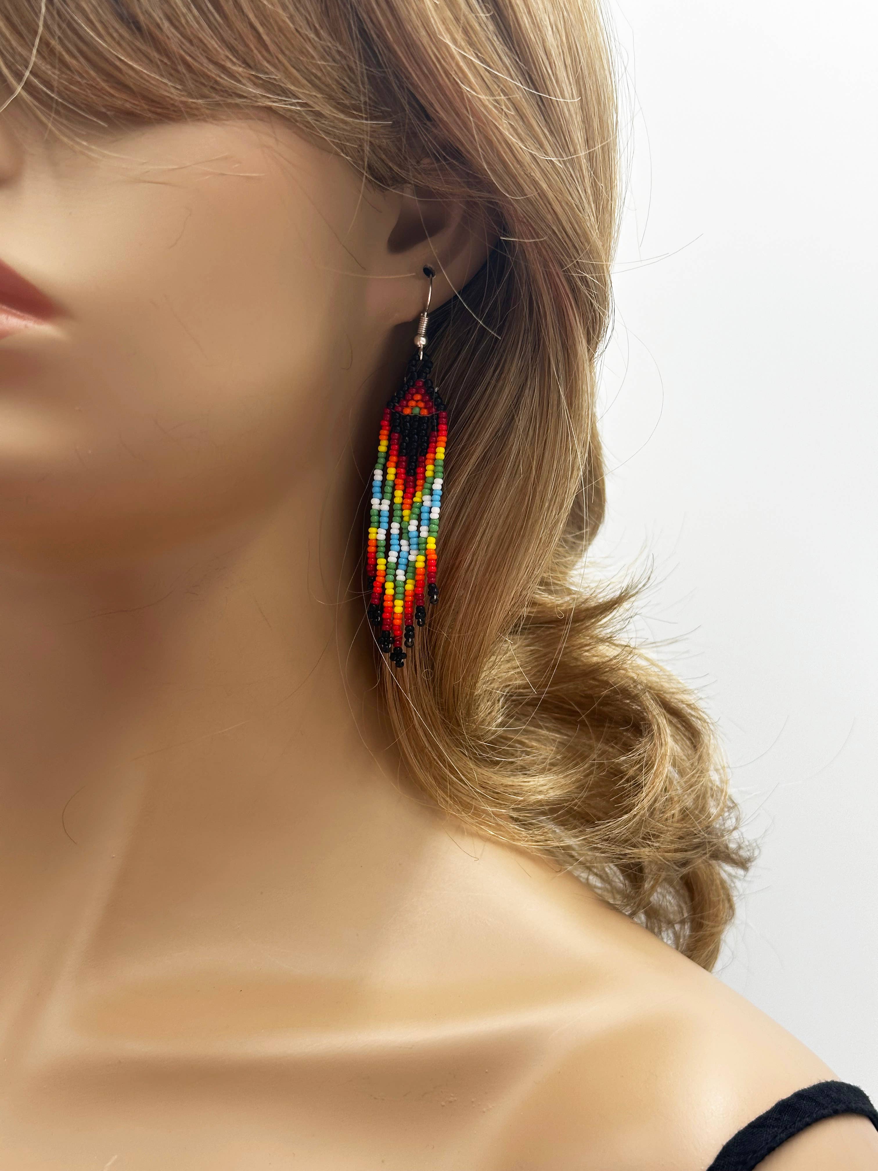 BEADS CORNER - Vente Parures de bijoux - Ensemble de colliers et boucles d'oreilles tortue noire en perles faits à la main1