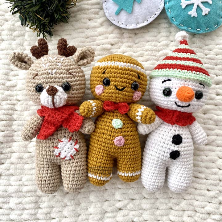 Crochet Reindeer, Gingerbread & Snowman, Christmas Amigurumi for wholesale by TOMOPOD LLC
