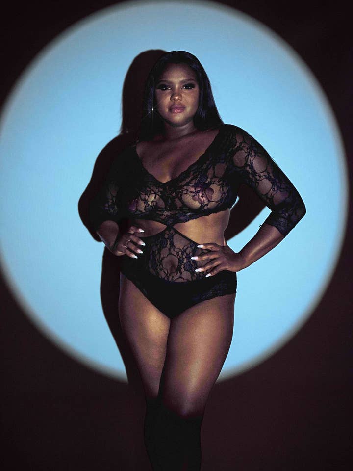 Sweet Surprise Plus Lace Teddy for wholesale by Leg Avenue