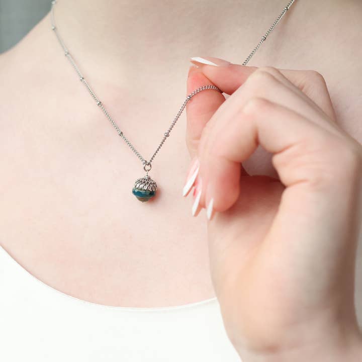 Silk Purse, Sow's Ear – wholesale Pendant/charm necklace – Teal Silver Acorn Necklace